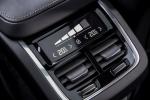 Volvo XC60 D4 Inscription 2017 года (UK)